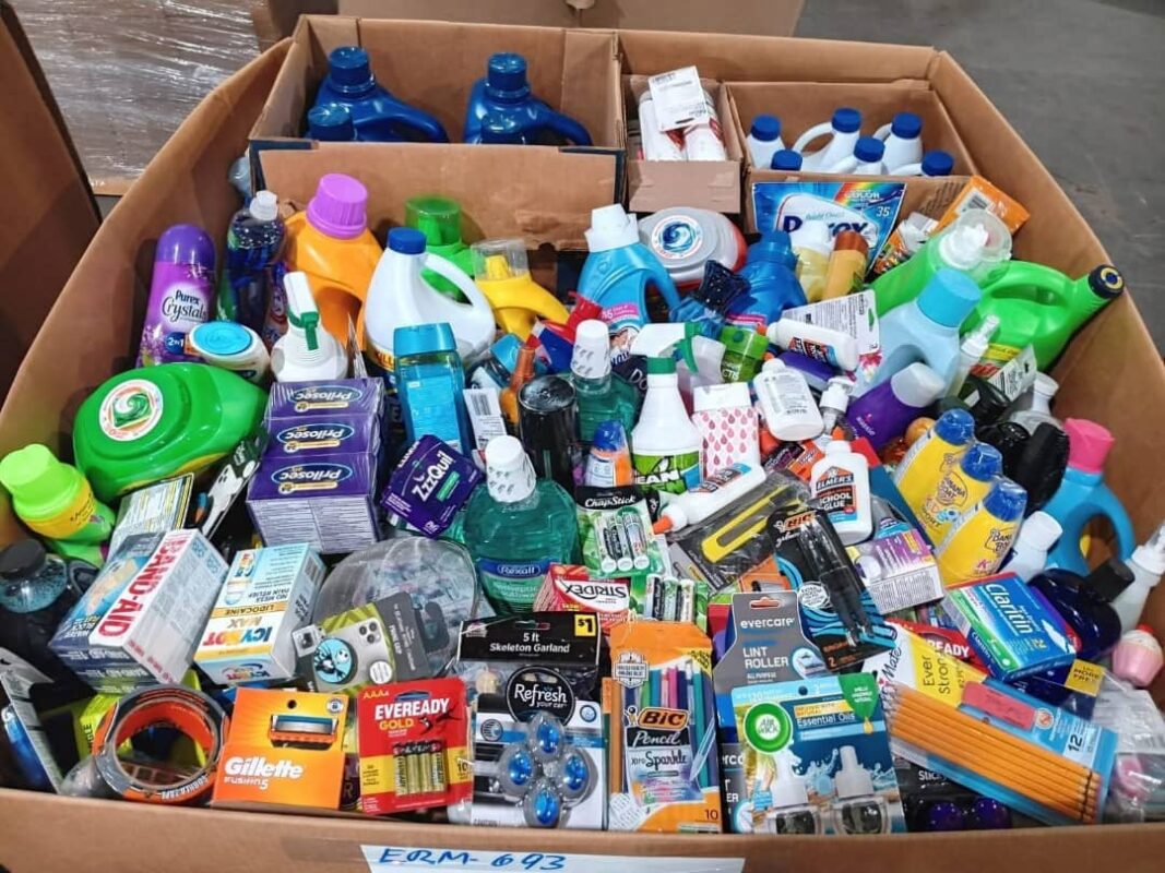 Cleaning detergent pallets