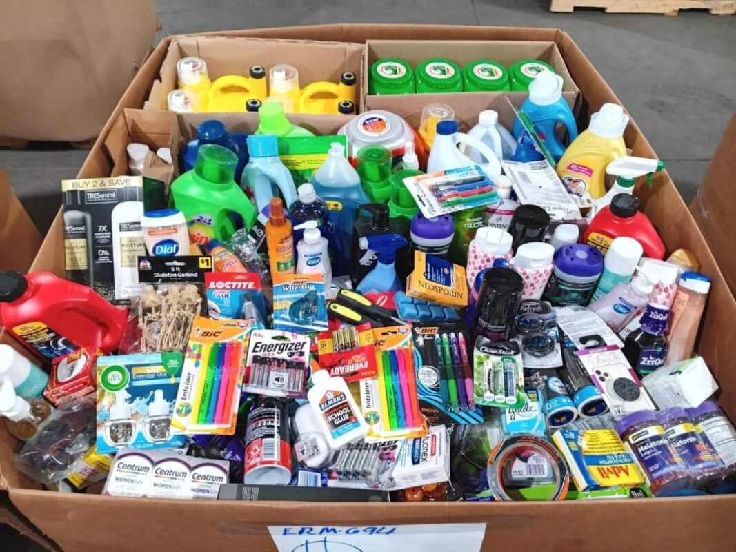 Cleaning detergent pallets